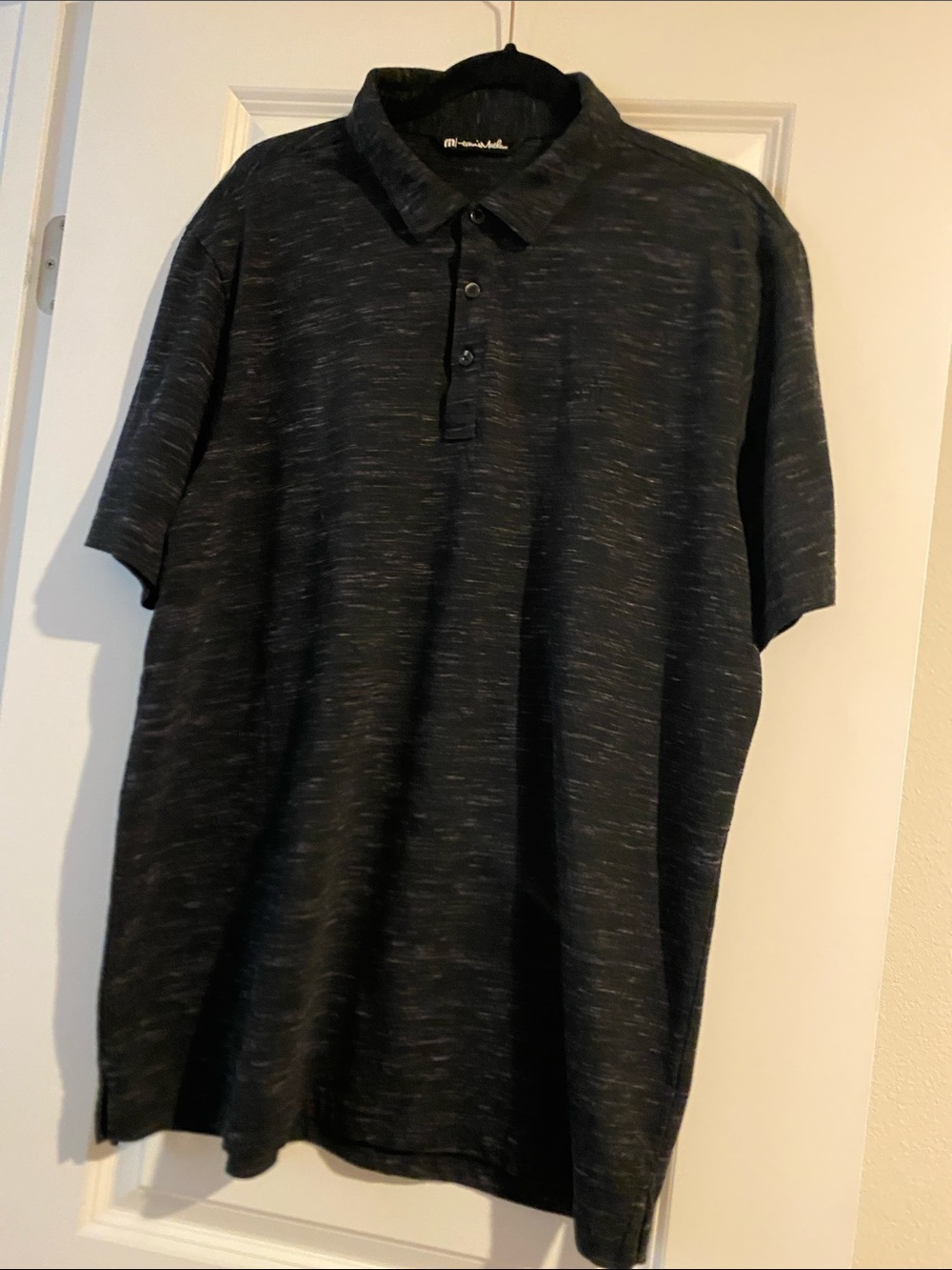 Travis Mathew XL polo NWOT
